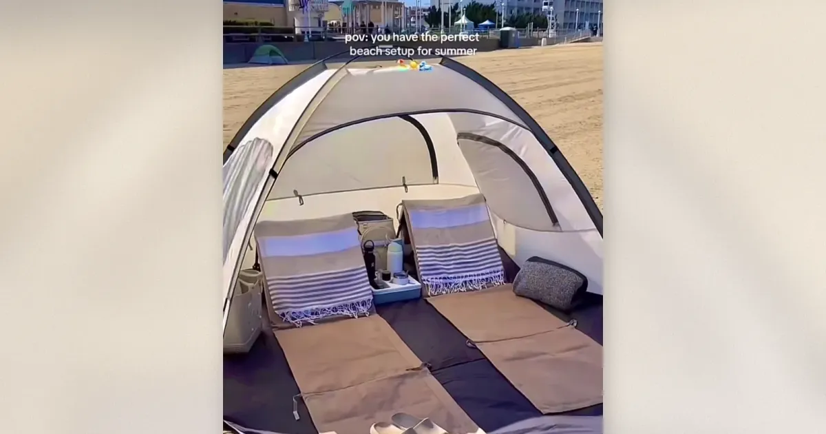 Strandzelt Cabana am Sand mit verlängerter Bodenfläche und Strandzubehör