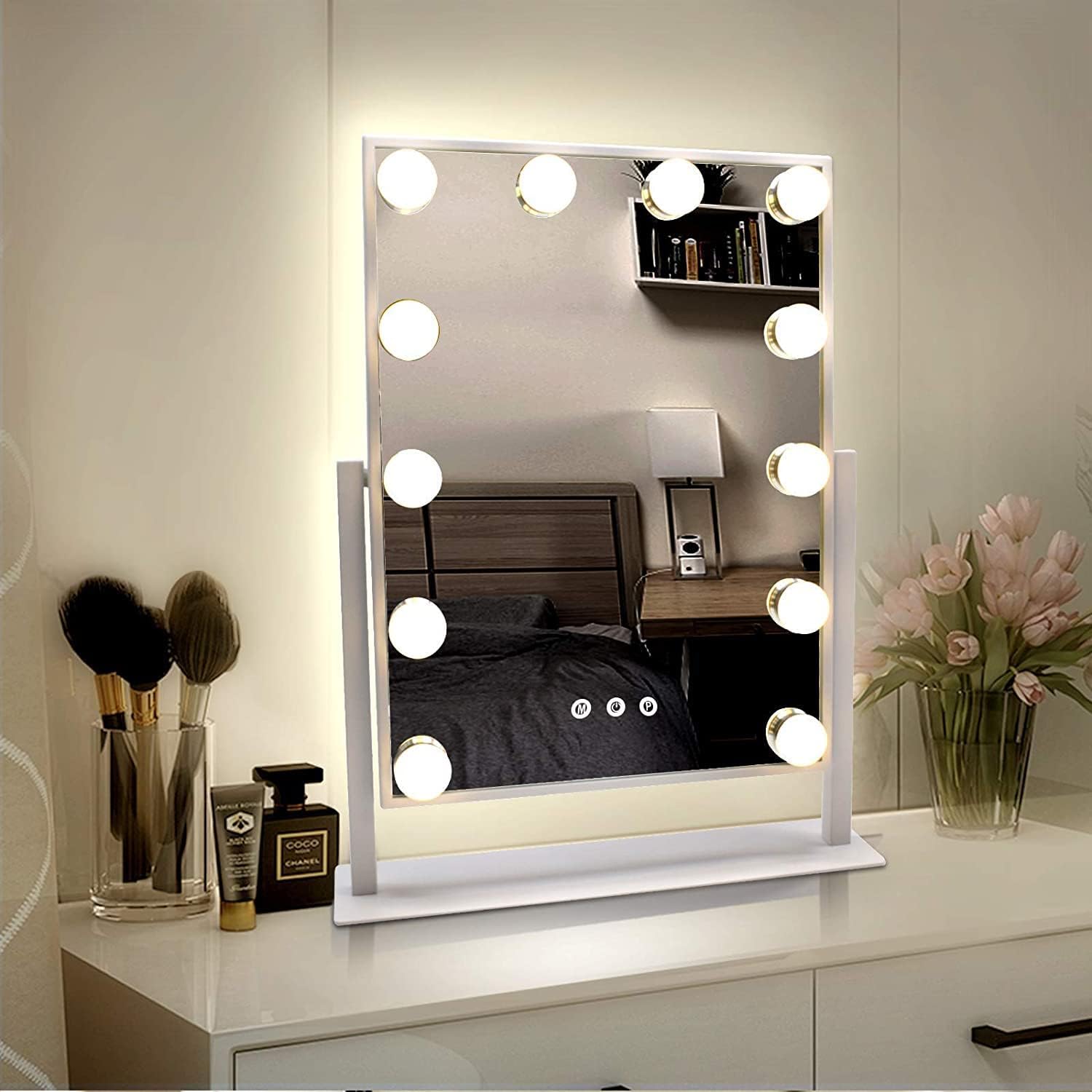 TUREWELL Hollywood style lighted vanity mirror with 12 dimmable bulb surround